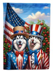All American Alaskan Malamute Garden Flag Mailbox Flag Decorative Yard Flag Banner Outside Patio Artwork Yard Flower Beds, Garden Size, Multicolo